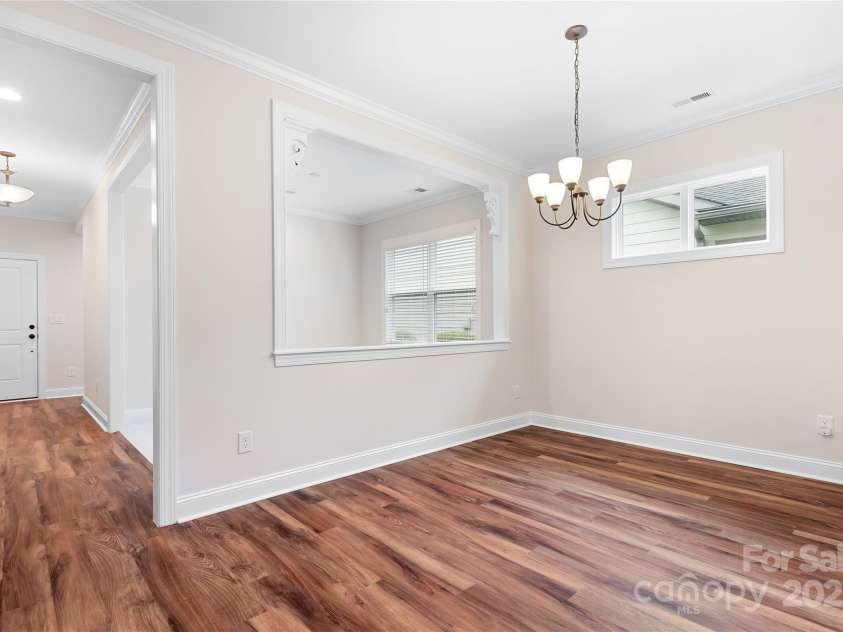 204 Flat Rock Drive, Denver, NC 28037.  MLS# CAR4283845, YatesRealty ID 29450. Dining Room
