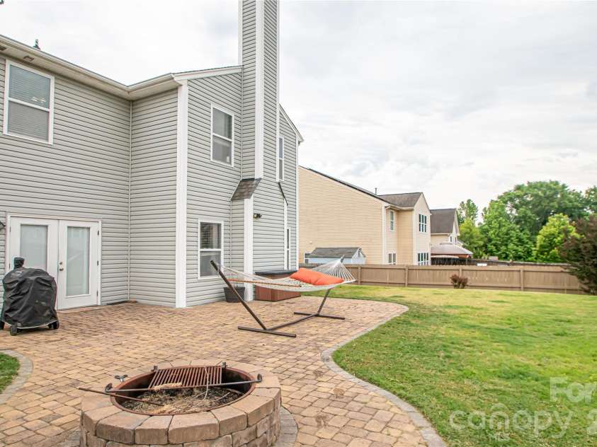 2143 Argentum Avenue, Fort Mill, SC 29707.  MLS# CAR4380170, YatesRealty ID 29450. 