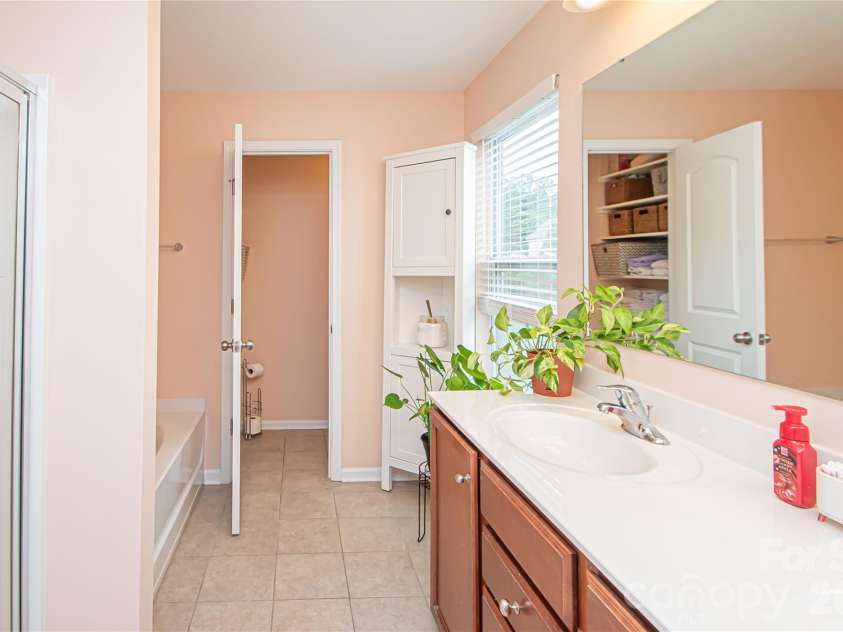 2143 Argentum Avenue, Fort Mill, SC 29707.  MLS# CAR4380170, YatesRealty ID 29450. 