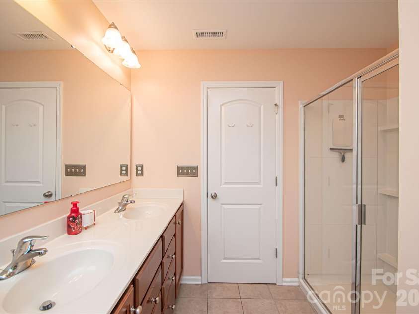 2143 Argentum Avenue, Fort Mill, SC 29707.  MLS# CAR4380170, YatesRealty ID 29450. 