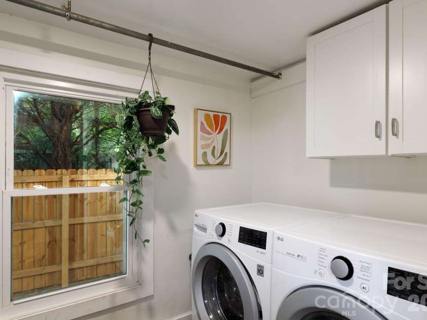 812 Patton Street, Rock Hill, SC 29730.  MLS# CAR4388049, YatesRealty ID 29451. Laundry/Mud Room