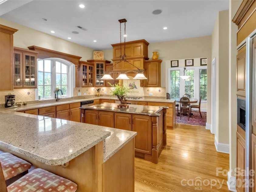149 Cardinal Lane, Waynesville, NC 28786.  MLS# CAR4379628, YatesRealty ID 29452. 
