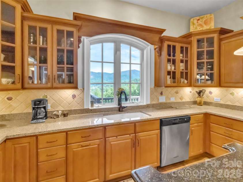 149 Cardinal Lane, Waynesville, NC 28786.  MLS# CAR4379628, YatesRealty ID 29452. 