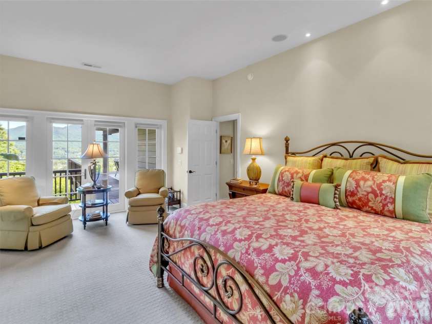 149 Cardinal Lane, Waynesville, NC 28786.  MLS# CAR4379628, YatesRealty ID 29452. 
