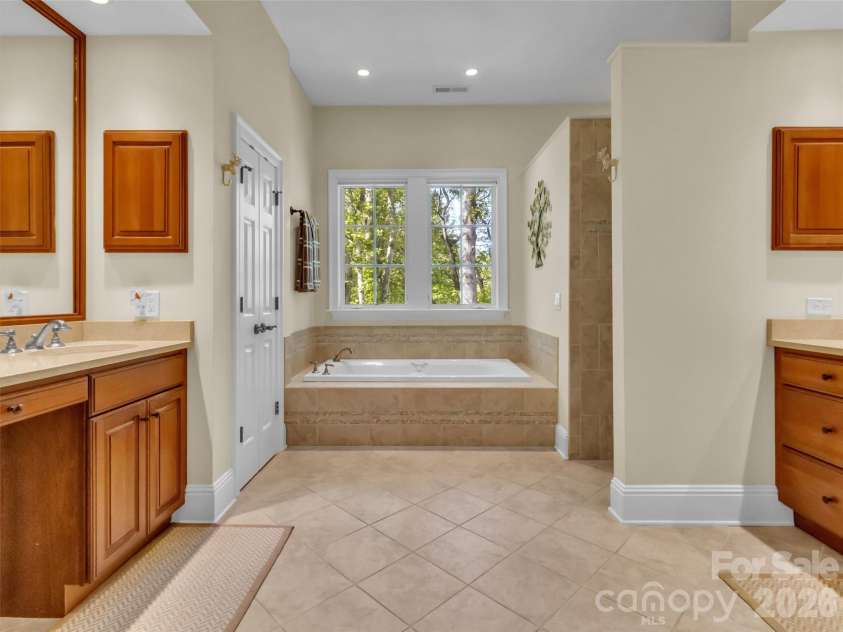 149 Cardinal Lane, Waynesville, NC 28786.  MLS# CAR4379628, YatesRealty ID 29452. 