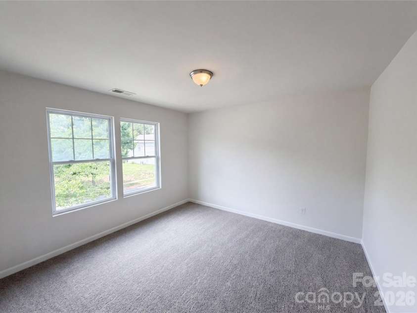 2534 Stream Bank Drive, Charlotte, NC 28269.  MLS# CAR4388978, YatesRealty ID 29453. 