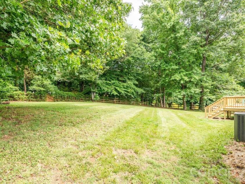 127 Whitewater Lane, Mooresville, NC 28115.  MLS# CAR4390807, YatesRealty ID 29454. 