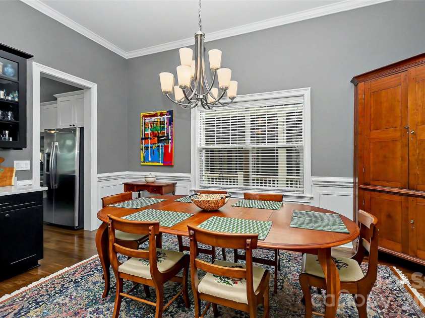 3205 Mcdowell Street, Charlotte, NC 28205.  MLS# CAR4391706, YatesRealty ID 29457. 