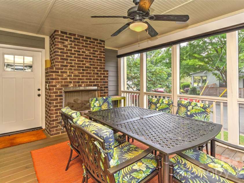 3205 Mcdowell Street, Charlotte, NC 28205.  MLS# CAR4391706, YatesRealty ID 29457. 