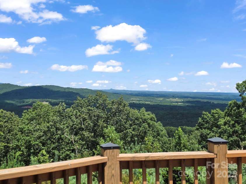 995 Towery Trace, Ellenboro, NC 28040.  MLS# CAR4287320, YatesRealty ID 29459. 