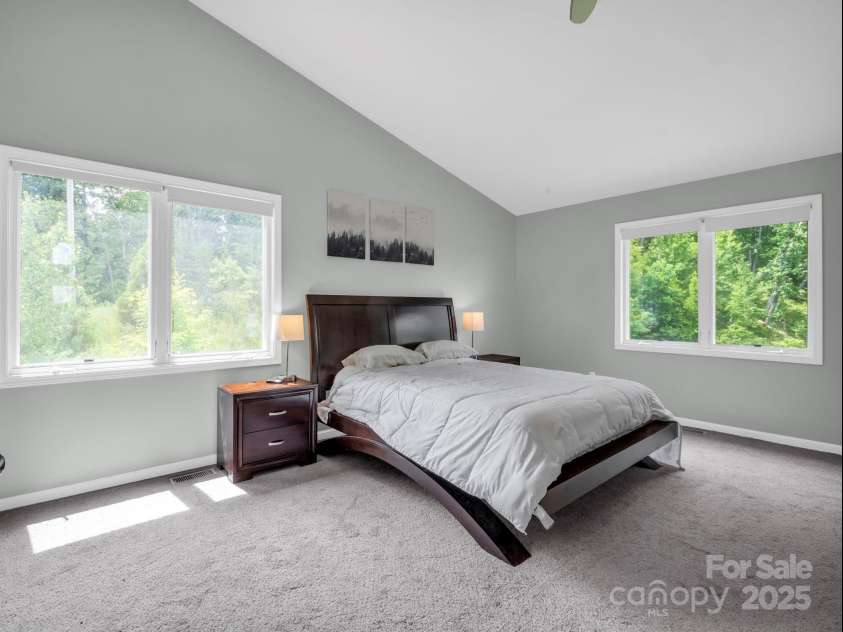 995 Towery Trace, Ellenboro, NC 28040.  MLS# CAR4287320, YatesRealty ID 29459. Upstairs bedroom picture 1