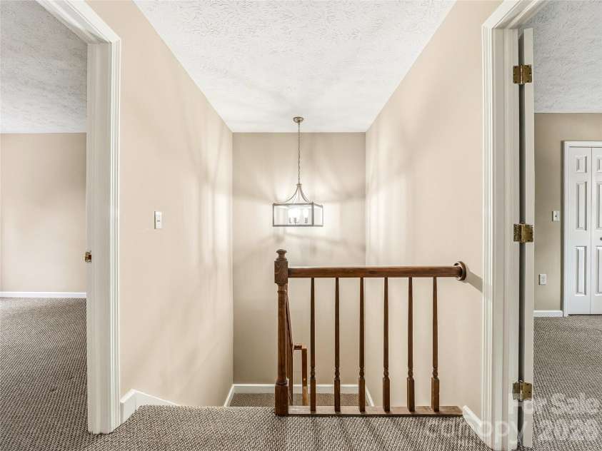 1409 Kensington Road, Hendersonville, NC 28791.  MLS# CAR4377939, YatesRealty ID 2946. 