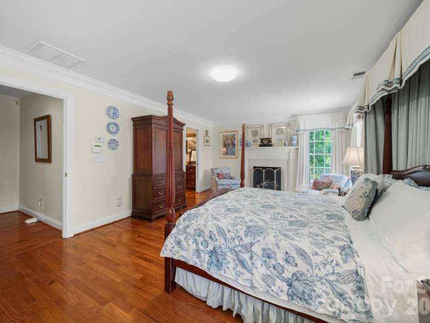 512 Stuart Ridge, Cramerton, NC 28032.  MLS# CAR4391394, YatesRealty ID 29460. 