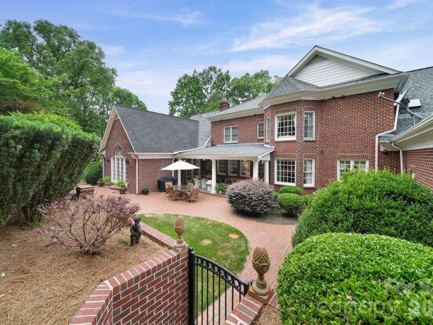 512 Stuart Ridge, Cramerton, NC 28032.  MLS# CAR4391394, YatesRealty ID 29460. 