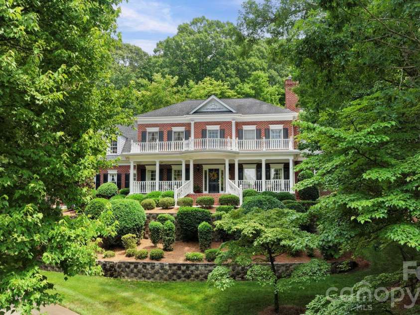 512 Stuart Ridge, Cramerton, NC 28032.  MLS# CAR4391394, YatesRealty ID 29460. 