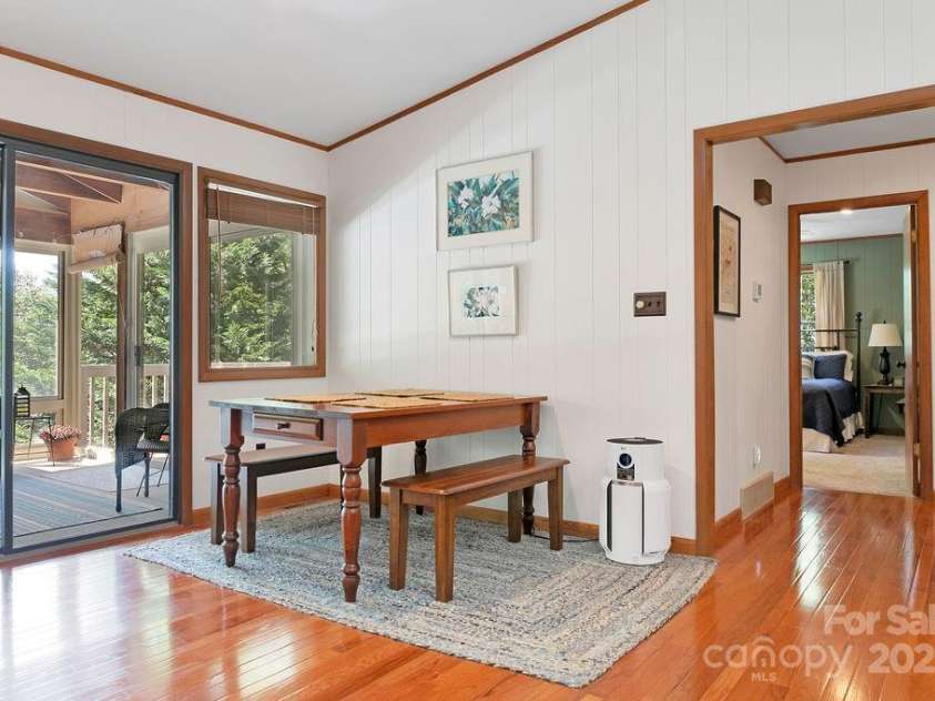 58 Warwaseeta Court, Brevard, NC 28712.  MLS# CAR4287323, YatesRealty ID 29462. 