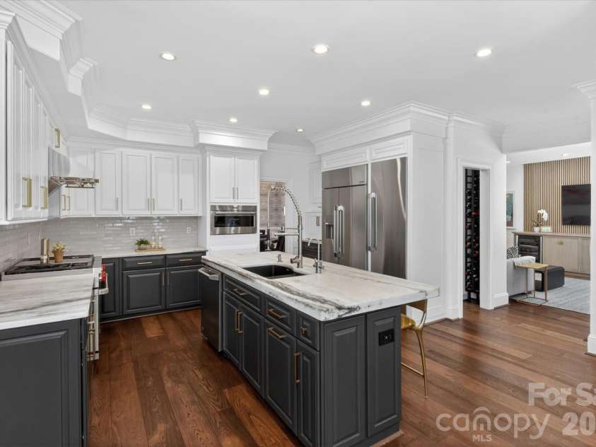 6405 Mitchell Hollow Road, Charlotte, NC 28277.  MLS# CAR4391569, YatesRealty ID 29462. 