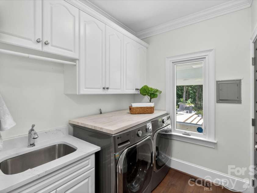 6405 Mitchell Hollow Road, Charlotte, NC 28277.  MLS# CAR4391569, YatesRealty ID 29462. 