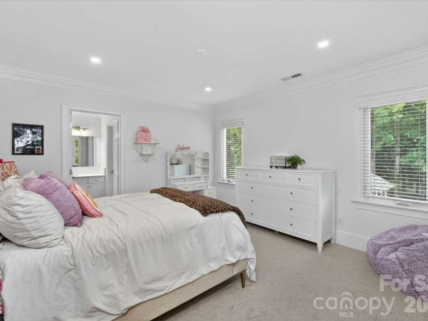 6405 Mitchell Hollow Road, Charlotte, NC 28277.  MLS# CAR4391569, YatesRealty ID 29462. 