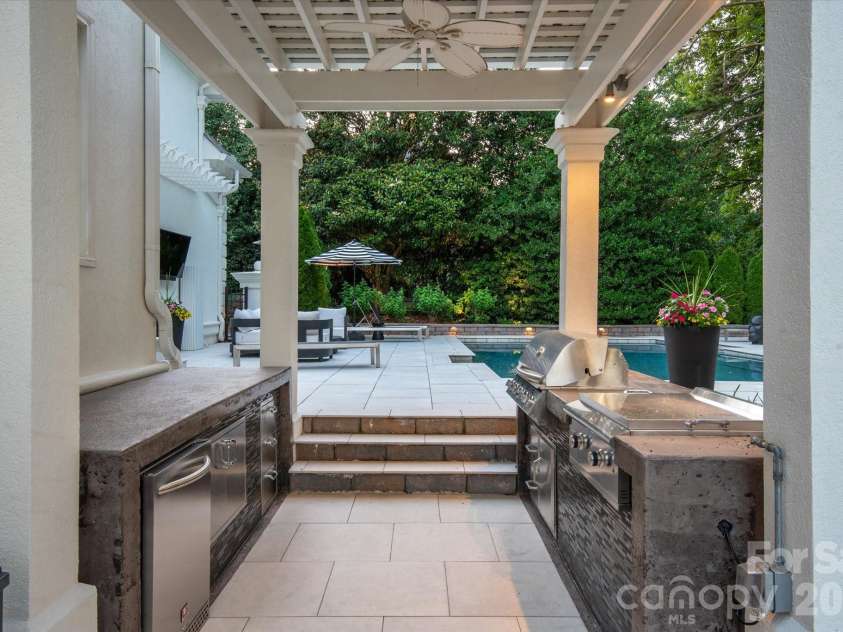 6405 Mitchell Hollow Road, Charlotte, NC 28277.  MLS# CAR4391569, YatesRealty ID 29462. 