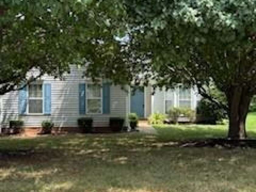 7932 Sir Barton Court, Charlotte, NC 28215.  MLS# CAR4282431, YatesRealty ID 29463. Front View of Home