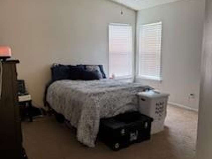 7932 Sir Barton Court, Charlotte, NC 28215.  MLS# CAR4282431, YatesRealty ID 29463. Primary Bedroom Vaulted Ceiling