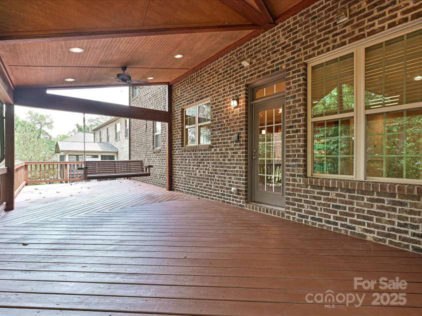 217 Hillandale Drive, Charlotte, NC 28270.  MLS# CAR4286921, YatesRealty ID 29464. Deck