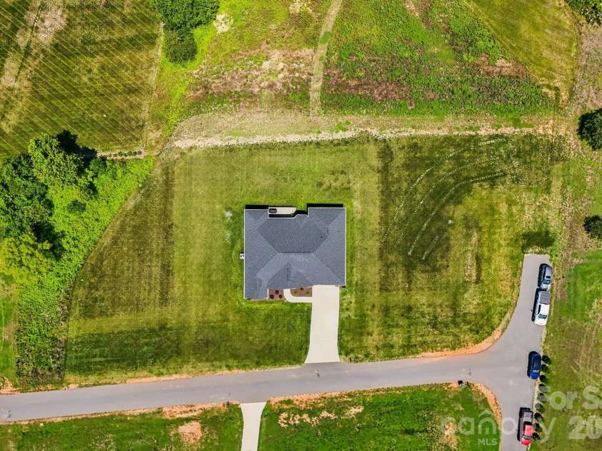 3023 Isle Lane, Monroe, NC 28110.  MLS# CAR4390676, YatesRealty ID 29464. 