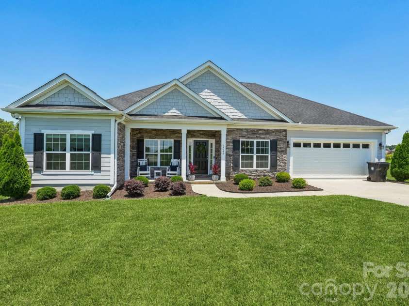 3023 Isle Lane, Monroe, NC 28110.  MLS# CAR4390676, YatesRealty ID 29464. 