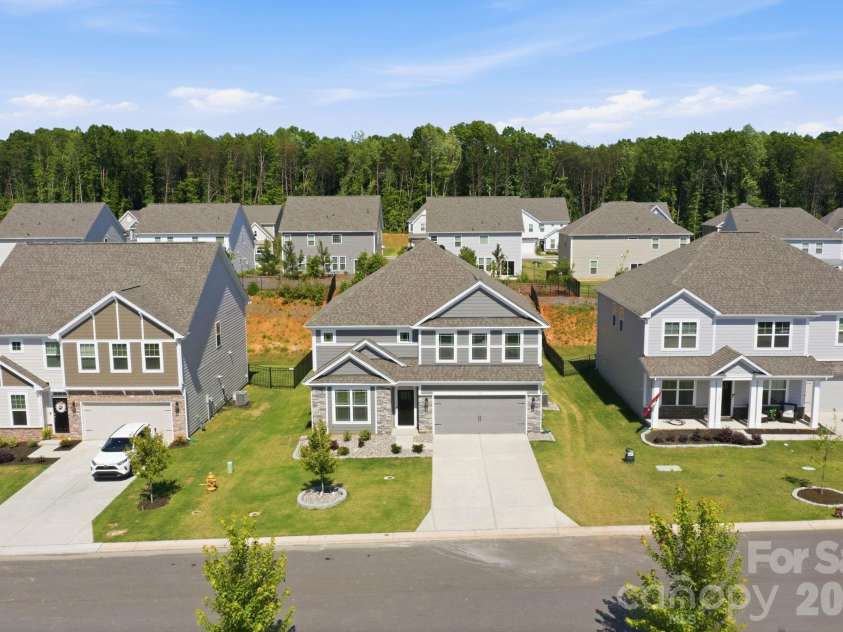 125 Saidin Lane, Troutman, NC 28166.  MLS# CAR4390174, YatesRealty ID 29465. 