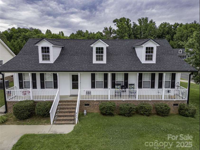 532 Jedburgh Way, Rock Hill, SC 29730.  MLS# CAR4287791, YatesRealty ID 29465. 