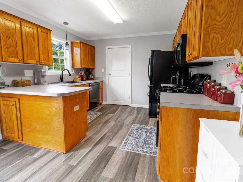 532 Jedburgh Way, Rock Hill, SC 29730.  MLS# CAR4287791, YatesRealty ID 29465. 