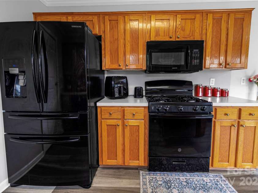 532 Jedburgh Way, Rock Hill, SC 29730.  MLS# CAR4287791, YatesRealty ID 29465. 