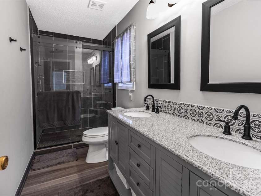 532 Jedburgh Way, Rock Hill, SC 29730.  MLS# CAR4287791, YatesRealty ID 29465. 