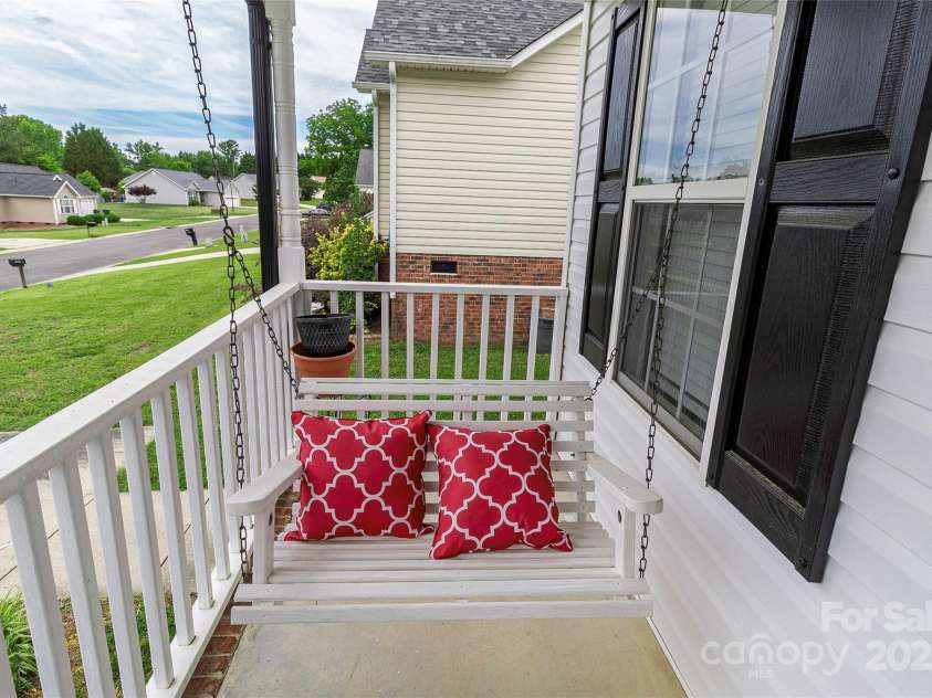 532 Jedburgh Way, Rock Hill, SC 29730.  MLS# CAR4287791, YatesRealty ID 29465. 