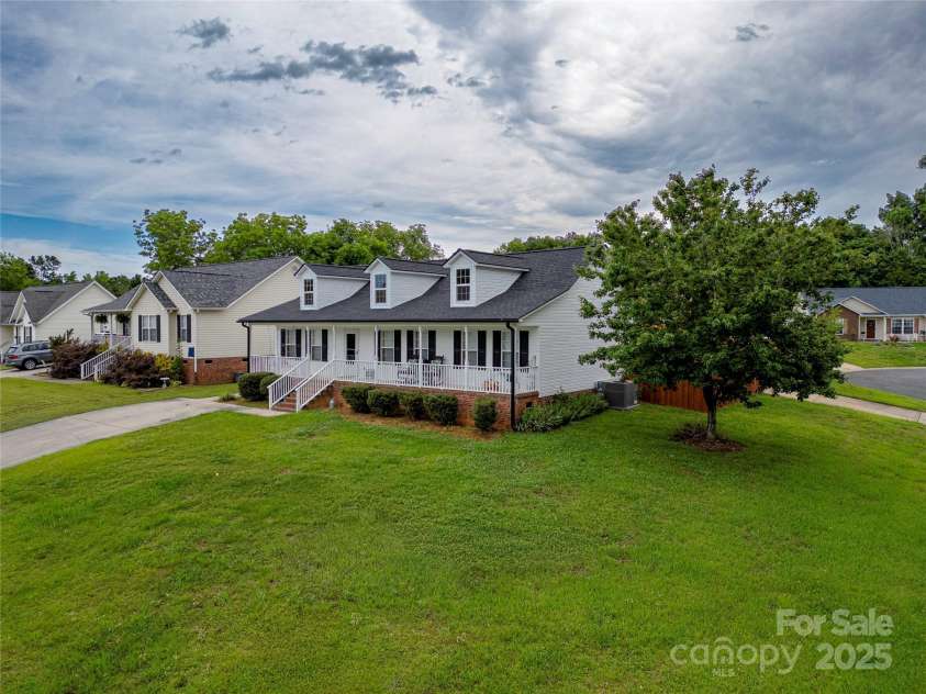 532 Jedburgh Way, Rock Hill, SC 29730.  MLS# CAR4287791, YatesRealty ID 29465. 