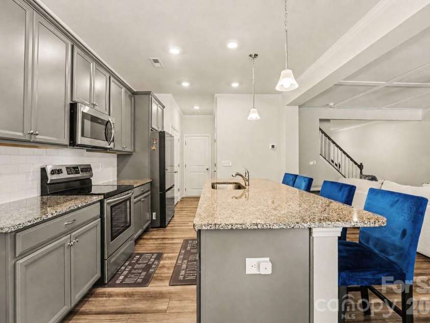 8216 Merryvale Lane, Charlotte, NC 28214.  MLS# CAR4390005, YatesRealty ID 29466. Kitchen View From Dining Room