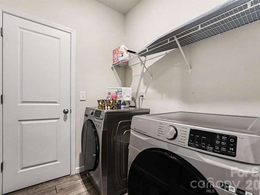 8216 Merryvale Lane, Charlotte, NC 28214.  MLS# CAR4390005, YatesRealty ID 29466. Laundry Room