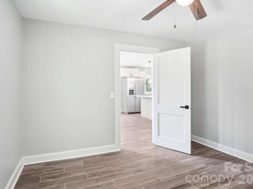1424 Ware Avenue, Gastonia, NC 28052.  MLS# CAR4390410, YatesRealty ID 29468. 