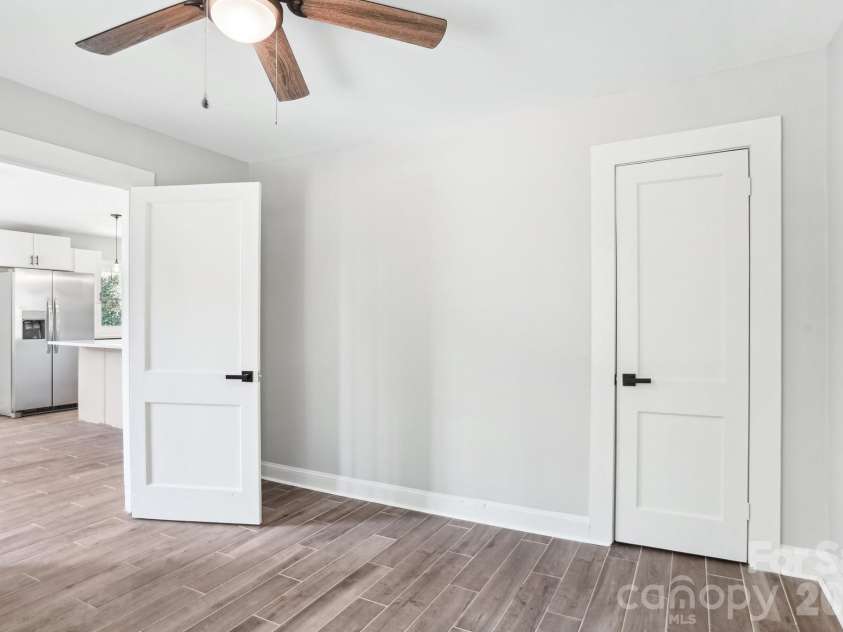 1424 Ware Avenue, Gastonia, NC 28052.  MLS# CAR4390410, YatesRealty ID 29468. 
