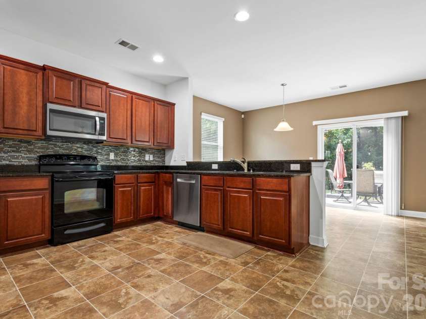 149 Wellshire Street, Mooresville, NC 28115.  MLS# CAR4286260, YatesRealty ID 29469. 