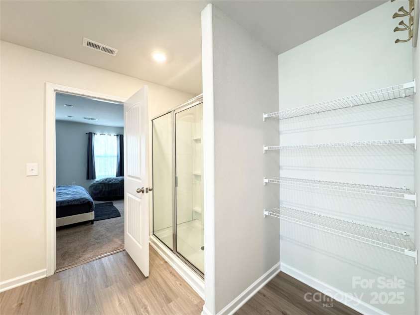 3122 Maple Ridge Drive, Gastonia, NC 28052.  MLS# CAR4230877, YatesRealty ID 2947. 