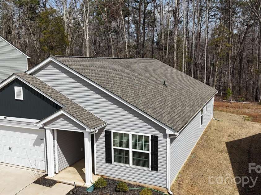 3122 Maple Ridge Drive, Gastonia, NC 28052.  MLS# CAR4230877, YatesRealty ID 2947. 