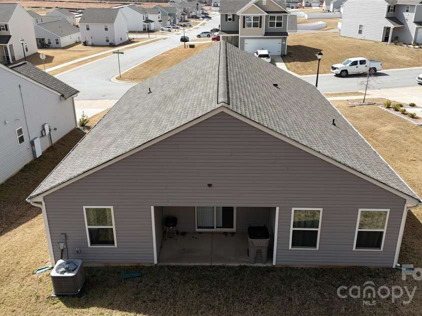 3122 Maple Ridge Drive, Gastonia, NC 28052.  MLS# CAR4230877, YatesRealty ID 2947. 