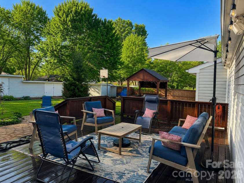 7506 Lancashire Drive, Mint Hill, NC 28227.  MLS# CAR4389641, YatesRealty ID 29470. Deck