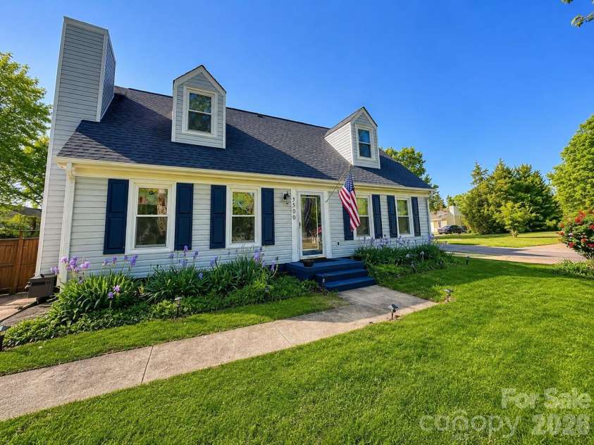7506 Lancashire Drive, Mint Hill, NC 28227.  MLS# CAR4389641, YatesRealty ID 29470. Front
