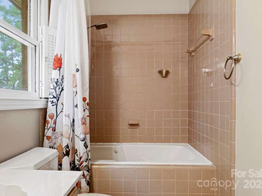 7584 Long Valley Drive, Harrisburg, NC 28075.  MLS# CAR4287830, YatesRealty ID 29470. 