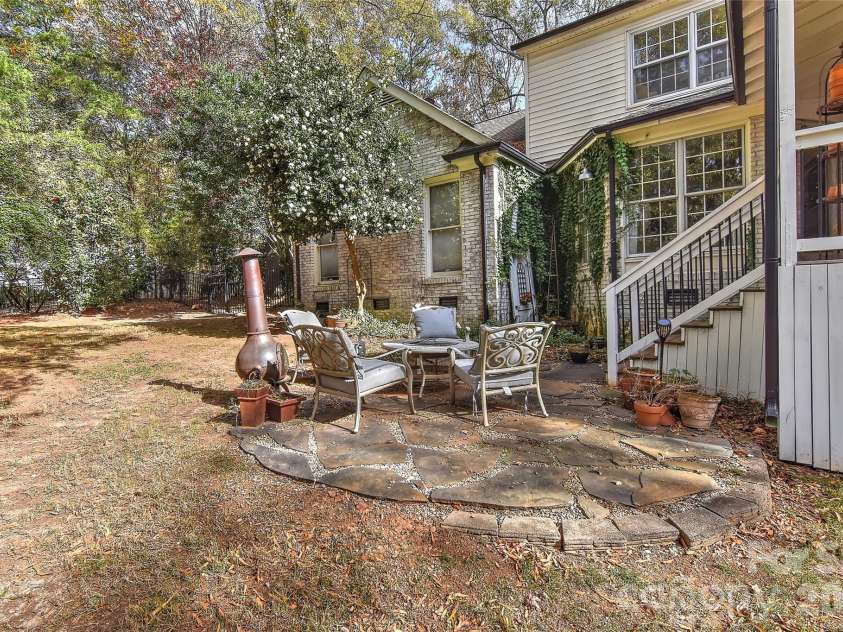6117 Cherry Tree Lane, Charlotte, NC 28270.  MLS# CAR4388297, YatesRealty ID 29472. 