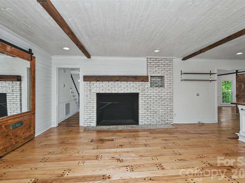 6117 Cherry Tree Lane, Charlotte, NC 28270.  MLS# CAR4388297, YatesRealty ID 29472. 