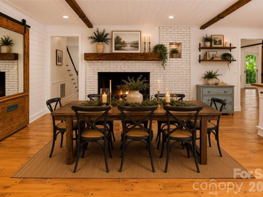 6117 Cherry Tree Lane, Charlotte, NC 28270.  MLS# CAR4388297, YatesRealty ID 29472. 